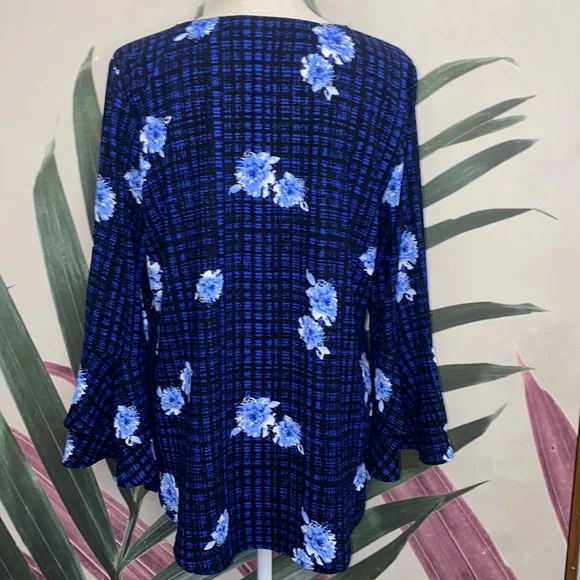 Apt. 9 Floral Weave Blouse - Picture 6 of 8